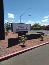 Midtown Commons in Tucson, AZ - Foto de edificio - Building Photo