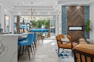 Haven at Midtown in Phoenix, AZ - Foto de edificio - Building Photo