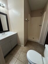 8911 GSRI Ave in Baton Rouge, LA - Building Photo - Building Photo