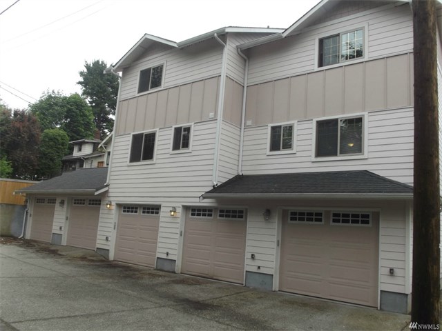 3725 Rockefeller Ave in Everett, WA - Building Photo