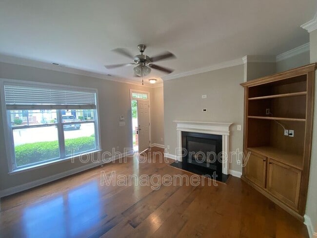 252 Hurston Cir in Charlotte, NC - Building Photo - Building Photo