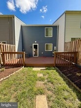 8440 Rocky Knob Ct in Lorton, VA - Building Photo - Building Photo