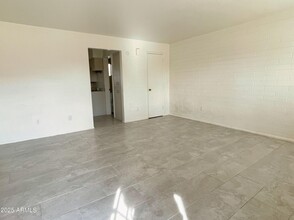 1240 W Dunlap Ave in Phoenix, AZ - Building Photo - Building Photo