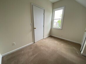 57 Homestead Ave, Unit 57 in Bridgeport, CT - Building Photo - Building Photo