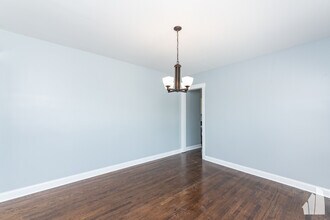 312 Lee St, Unit 1 in Evanston, IL - Building Photo - Building Photo