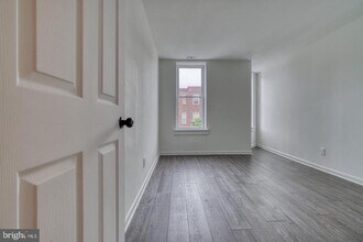 2324 Callow Ave in Baltimore, MD - Building Photo - Building Photo