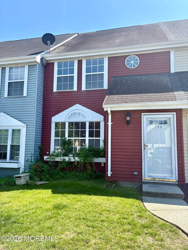 709 Lady Slipper Ct in Tuckerton, NJ - Building Photo - Building Photo