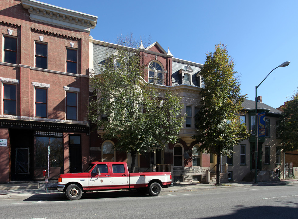 28-30 E Franklin St in Hagerstown, MD - Building Photo