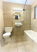 427 W 17th St in Houston, TX - Building Photo - Building Photo