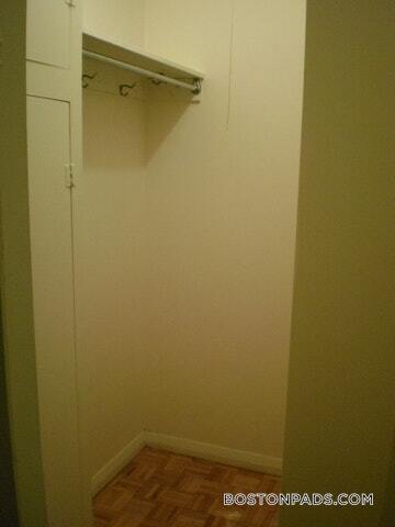 1455 Commonwealth Ave, Unit 617 in Boston, MA - Building Photo