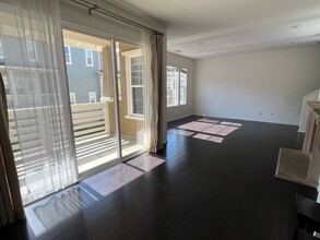 1800 Oak St in Torrance, CA - Building Photo - Building Photo