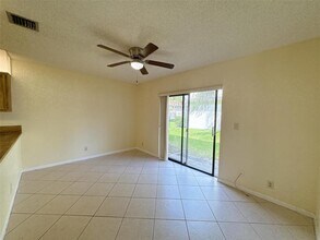 9784 NW 14th St in Coral Springs, FL - Building Photo - Building Photo