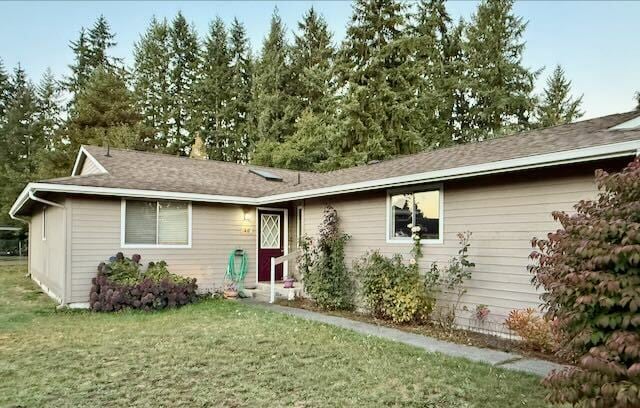 property at 9114 44th Dr NE