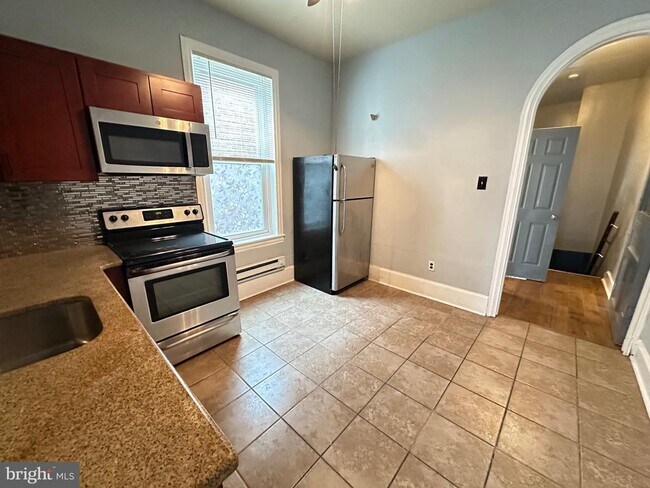 1728 N 29th St in Philadelphia, PA - Building Photo - Building Photo