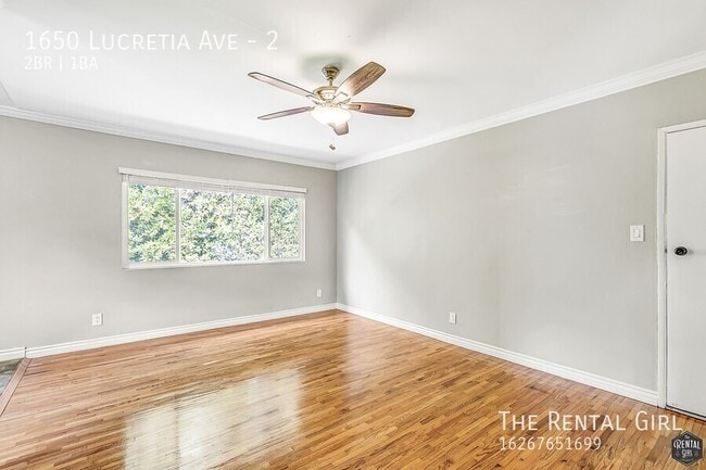 1650 Lucretia Ave in Los Angeles, CA - Building Photo - Building Photo