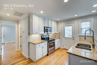 908 Rosehill Ave in Durham, NC - Foto de edificio - Building Photo