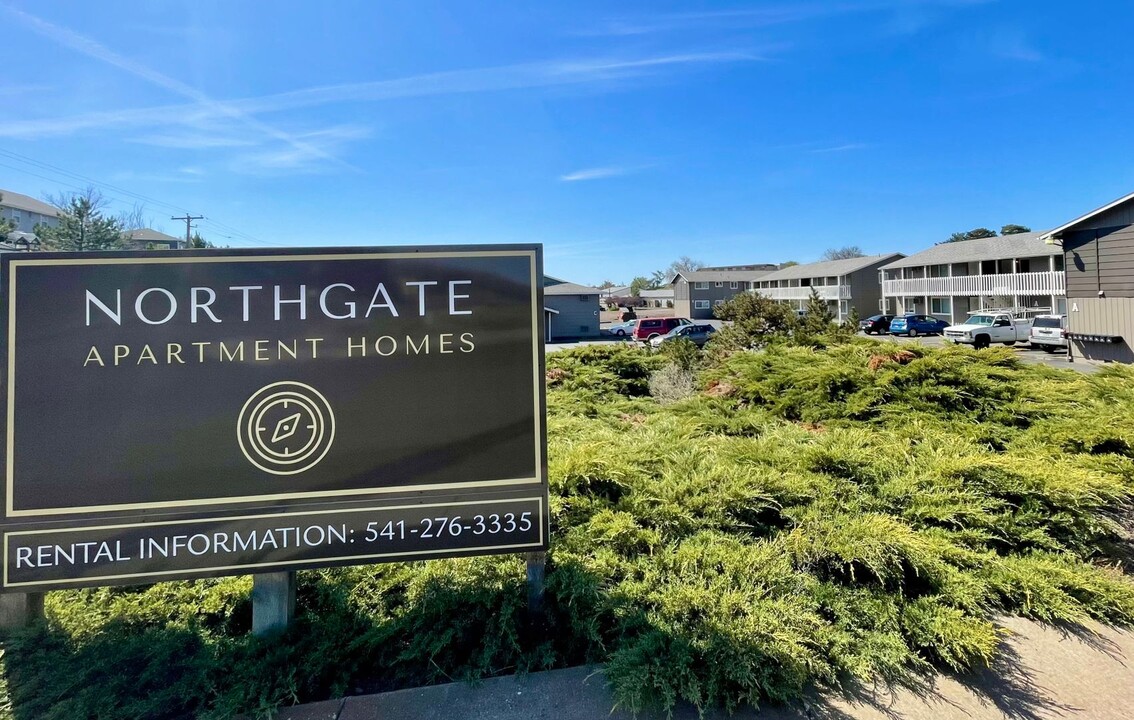 513 Northgate Apt C in Pendleton, OR - Foto de edificio