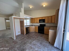 8900 E Rainier Dr in Gold Canyon, AZ - Building Photo - Building Photo