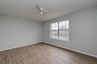 10112 Emerald Gln Ln photo'