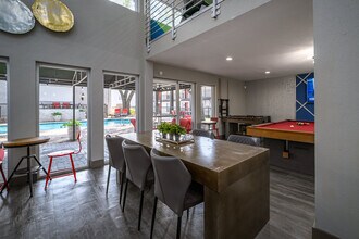 Ridley Apartments in Houston, TX - Building Photo - Interior Photo
