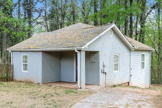 730 Parker St in Villa Rica, GA - Building Photo - Building Photo