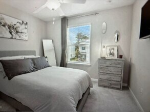 357 Boracay Cir in Saint Johns, FL - Foto de edificio - Building Photo