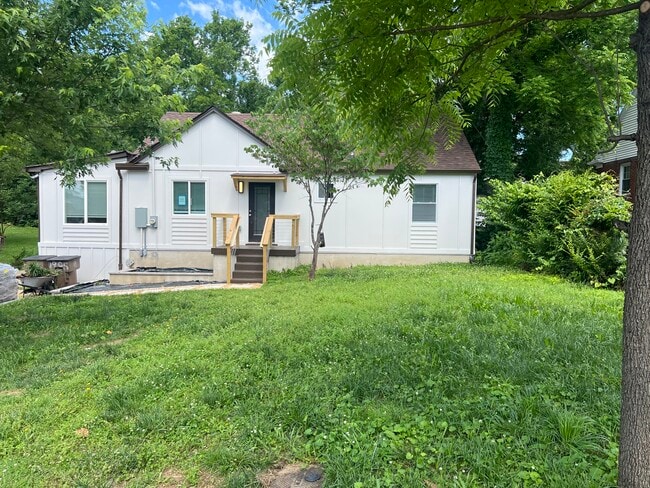 1905 Hailey Ave in Nashville, TN - Building Photo - Building Photo