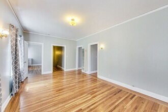 6048 Monroe Ave in Oakland, CA - Building Photo - Building Photo