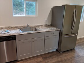 184 Highland Dr in San Luis Obispo, CA - Building Photo - Building Photo