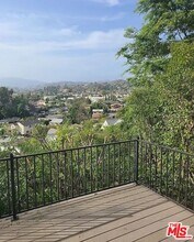 5105 Irvington Terrace in Los Angeles, CA - Building Photo - Building Photo