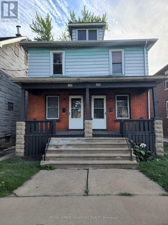 731 St Antoine St in Windsor, ON - Building Photo