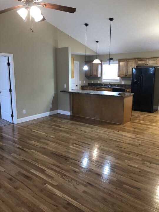 591 Forrest Cove Ln in Cookeville, TN - Building Photo