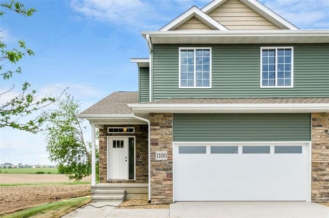 property at 1122 Mary Ln