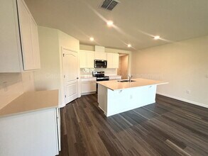 5513 Hayloft Dr in Apopka, FL - Building Photo - Building Photo