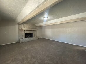 4016 S Zenith Ave in Tulsa, OK - Building Photo - Building Photo