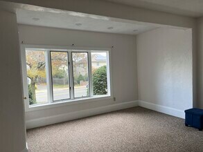 491 Central St-Unit -1 in Saugus, MA - Building Photo - Building Photo