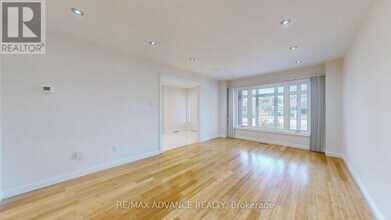49 Havenview Rd in Toronto, ON - Building Photo - Building Photo