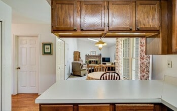 15411 Pine Tree Ct in Bowie, MD - Building Photo - Building Photo