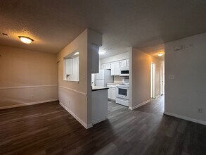 2909 Spring Garden St in Greensboro, NC - Building Photo - Building Photo