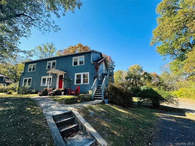 property at 49 Walnut St
