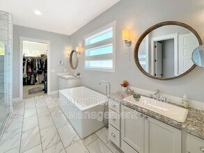 9216 W Mirror Pond Dr in Boise, ID - Building Photo - Building Photo