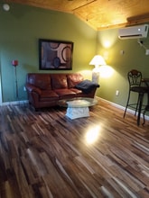 58 Van Gogh Ct in Defuniak Springs, FL - Building Photo - Building Photo