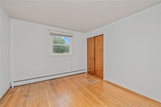 75 Old Meadow Dr in Rochester, NY - Building Photo - Building Photo