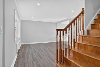 115 Norman St in New Hyde Park, NY - Building Photo - Building Photo