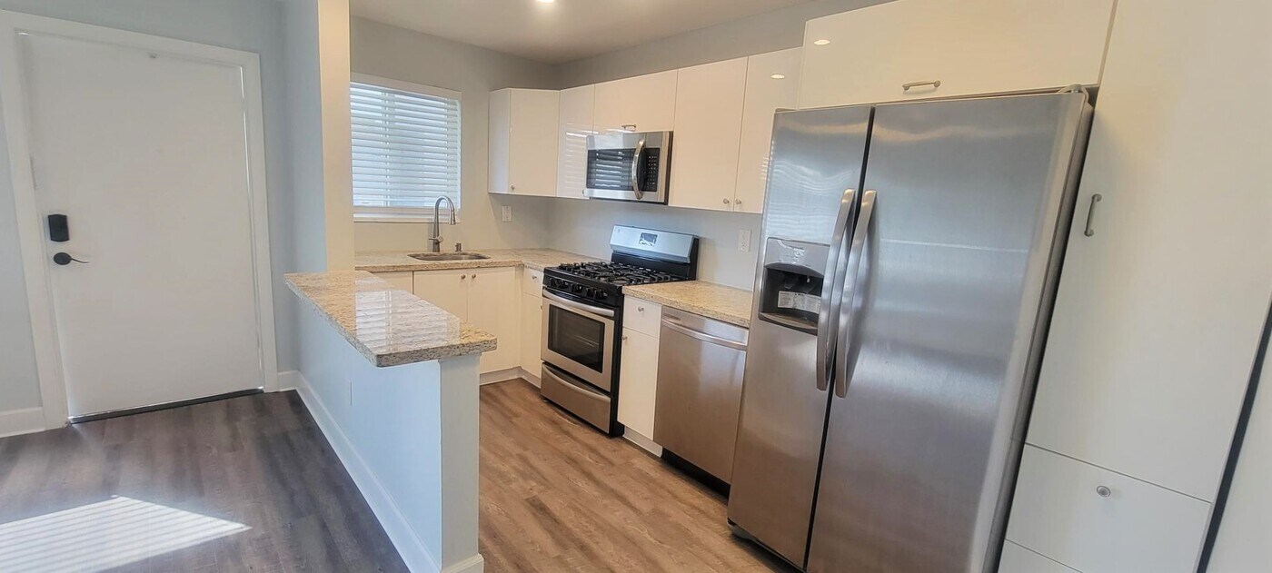 1107 N 26th Ave, Unit Apartment#2 in Hollywood, FL - Foto de edificio