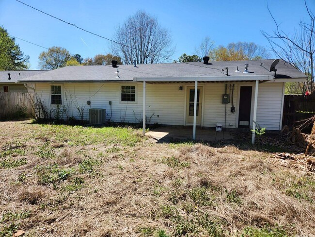 412 Stevenson St photo'