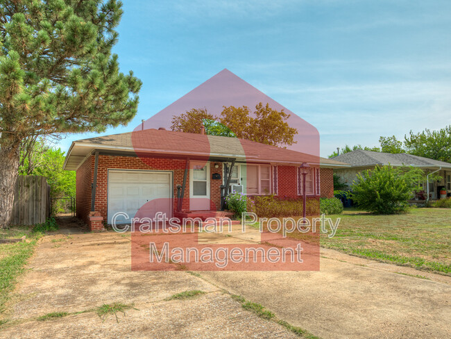 2017 Downing St in The Village, OK - Foto de edificio - Building Photo