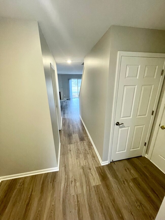 15280 Arno Dr in Clinton Township, MI - Foto de edificio - Building Photo