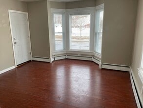 9 Forest Ave in Cumberland, RI - Building Photo - Building Photo