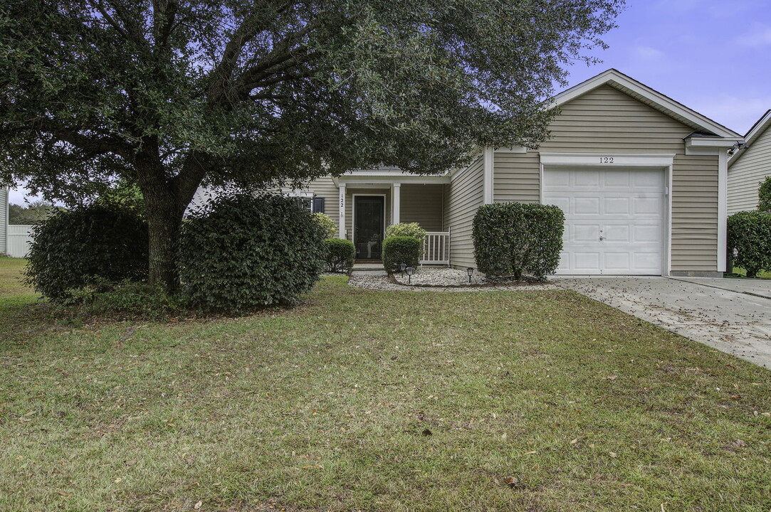 122 Walnut Creek Rd in Summerville, SC - Building Photo